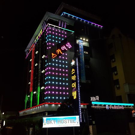 Sky Hotel Changwon Dış mekan fotoğraf