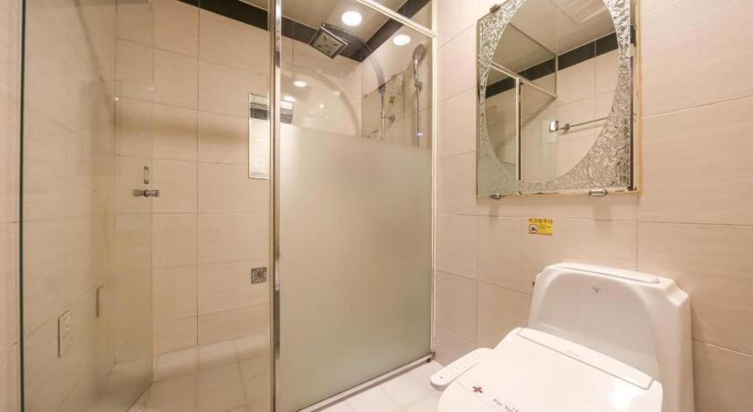 Sky Hotel Changwon Dış mekan fotoğraf